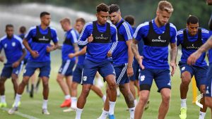 Áo đo nhịp tim cầu thủ: Ứng dụng công nghệ mới vào bóng đá