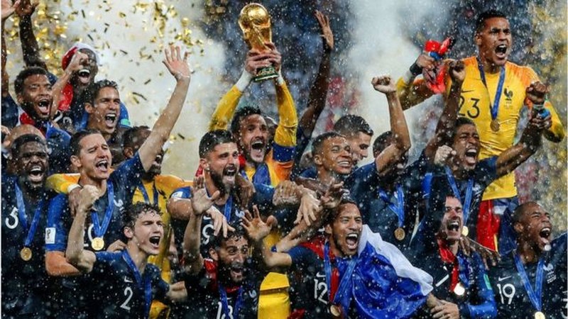 Danh sách cầu thủ Pháp chơi ấn tượng nhất giải Ngoại Hạng Anh