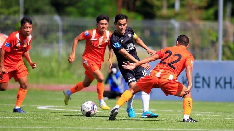 Tìm hiểu về bóng đá phủi là gì?