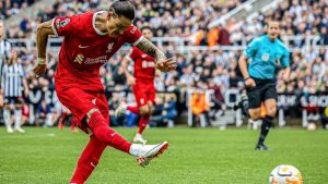 ST trong bóng đá là gì? Một vài cầu thủ ST xuất sắc