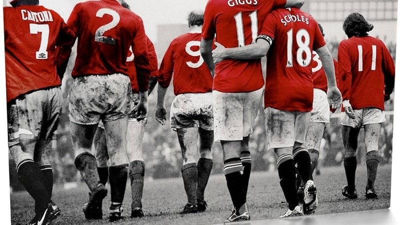 Đội hình MU huyền thoại gồm những cái tên xuất sắc nào?