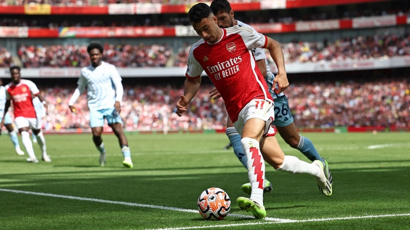 LW trong bóng đá là gì? Có những cái tên xuất sắc nào trong lịch sử?