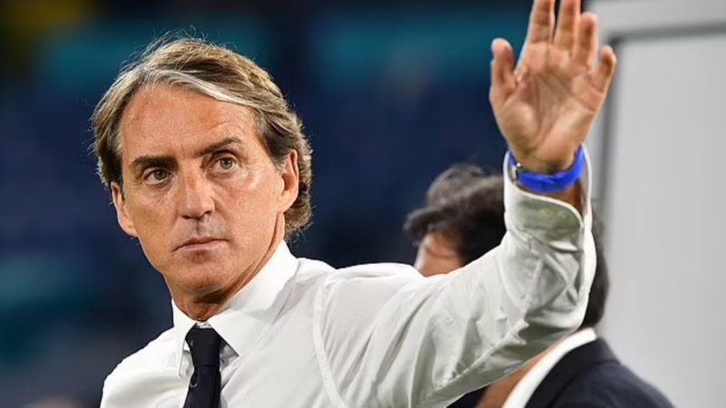 Huấn luyện viên Roberto Mancini - Sự lịch lãm mang đến dấu ấn trong bóng đá